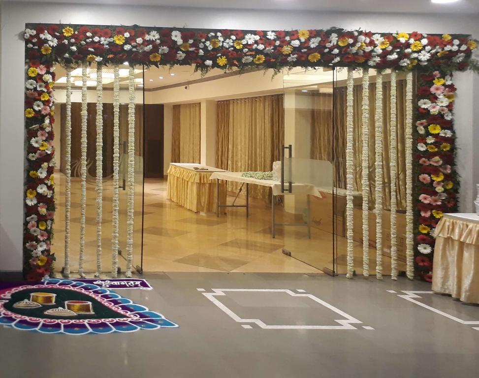 Hotel Utsav Deluxe Pune Exterior foto